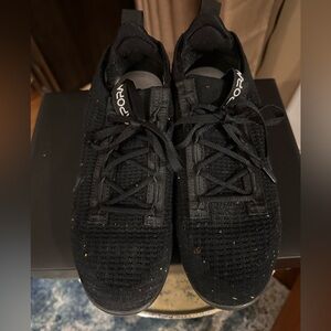 Nike Vapormax Women’s size 8 - Black